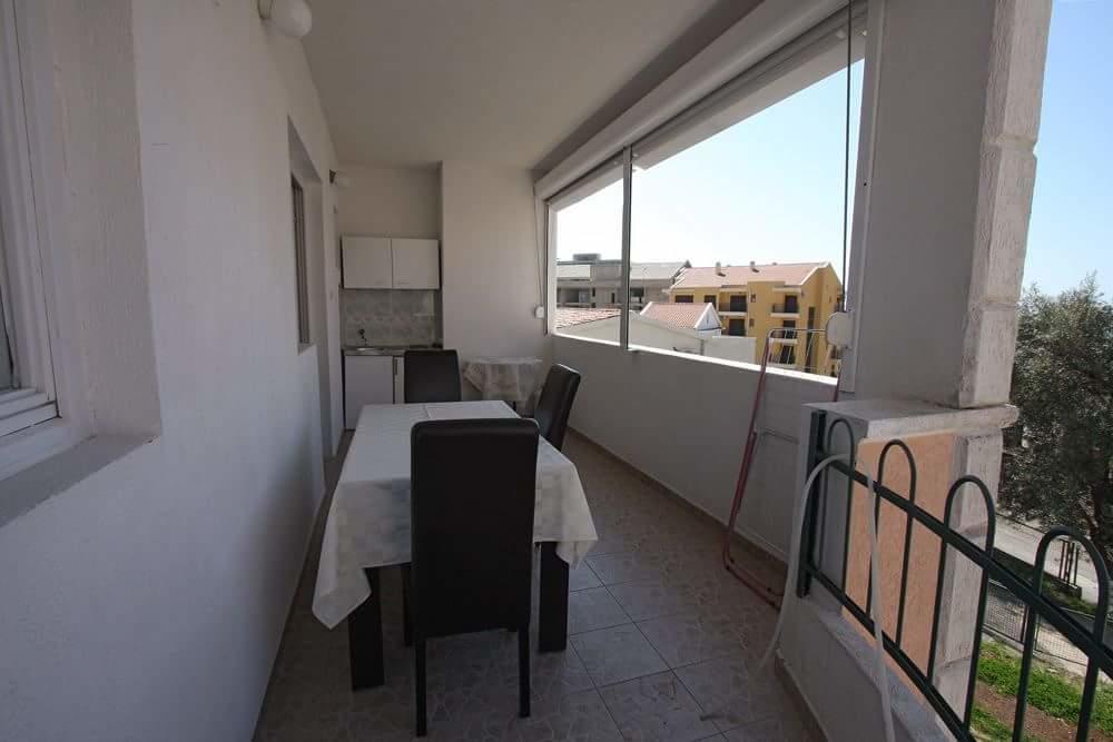Apartmani Irena Petrovazzo Esterno foto