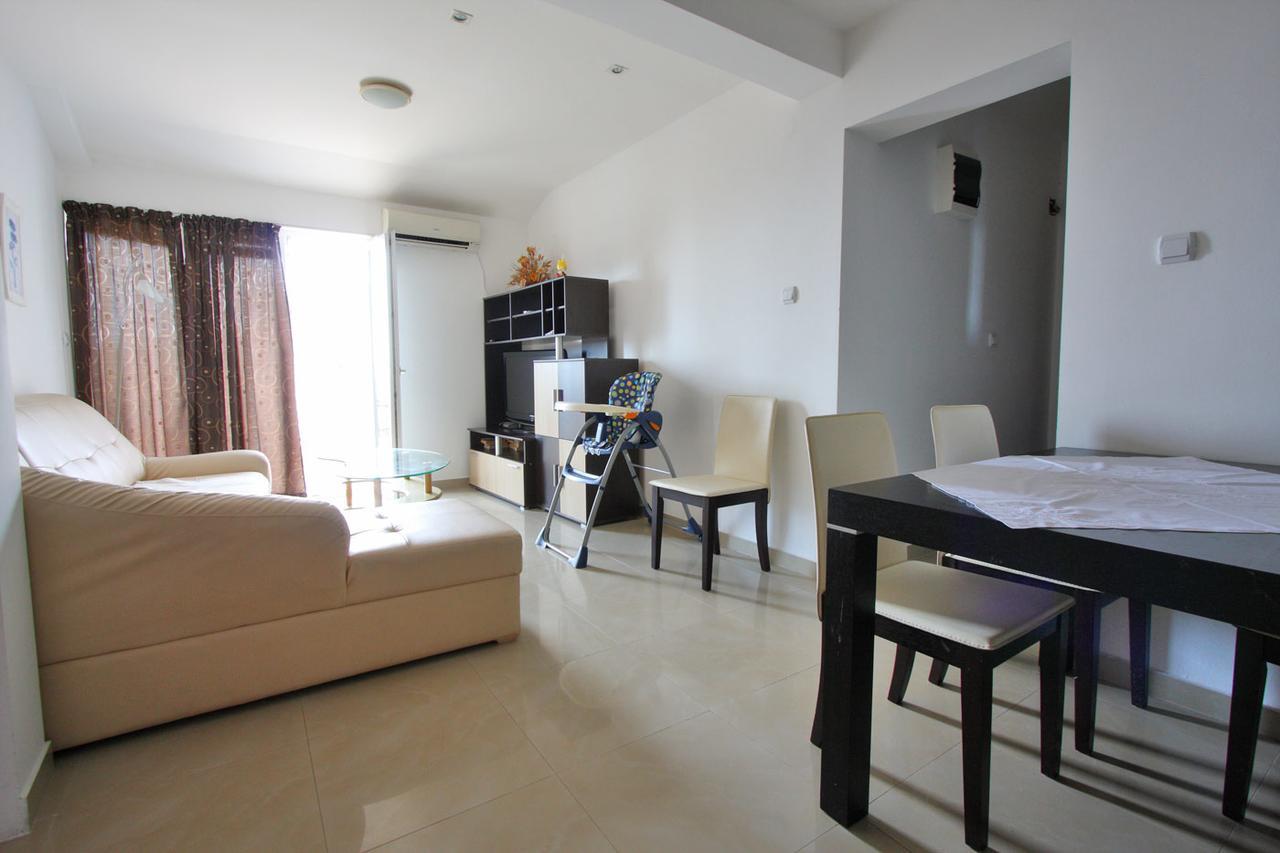 Apartmani Irena Petrovazzo Esterno foto