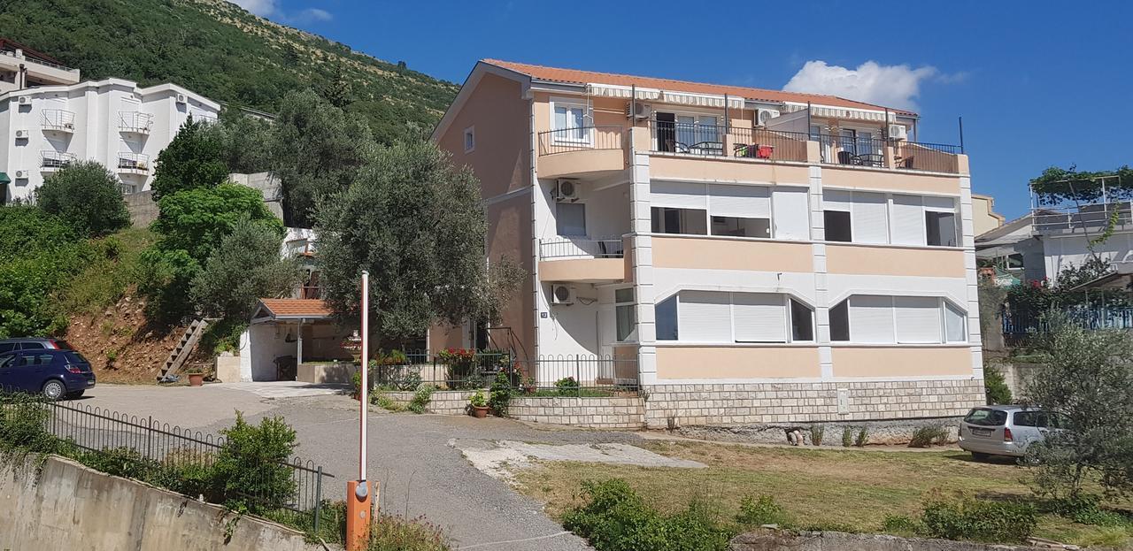 Apartmani Irena Petrovazzo Esterno foto